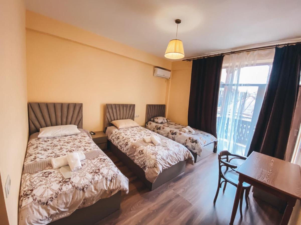 Old Armenia Hotel Erivan Dış mekan fotoğraf